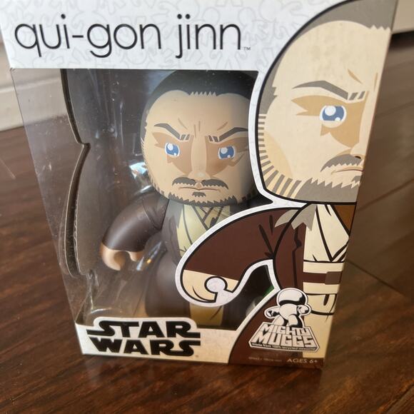 Star Wars Qui-gon Jinn RARE Mighty Muggs New In Box - Picture 1 of 6
